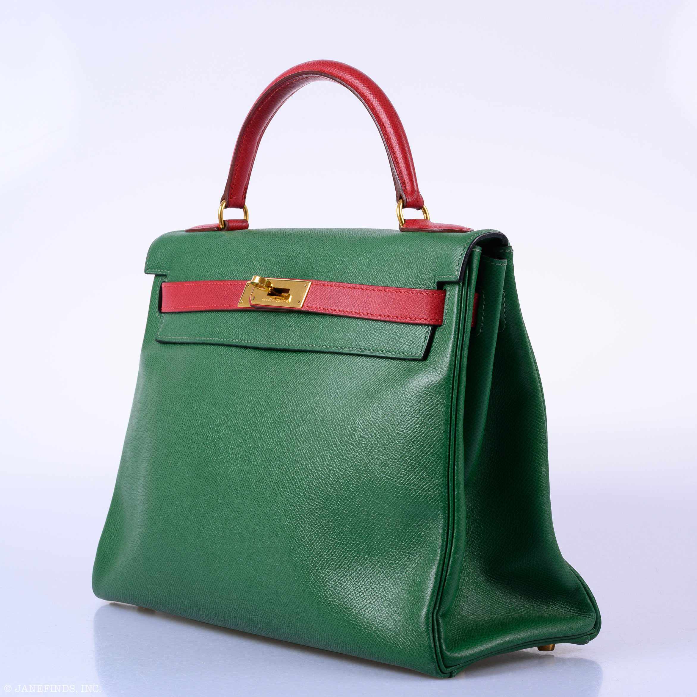 Hermès Kelly 32 Retourne Vert Claire & Rouge Vif Courchevel Gold Hardware - 1995