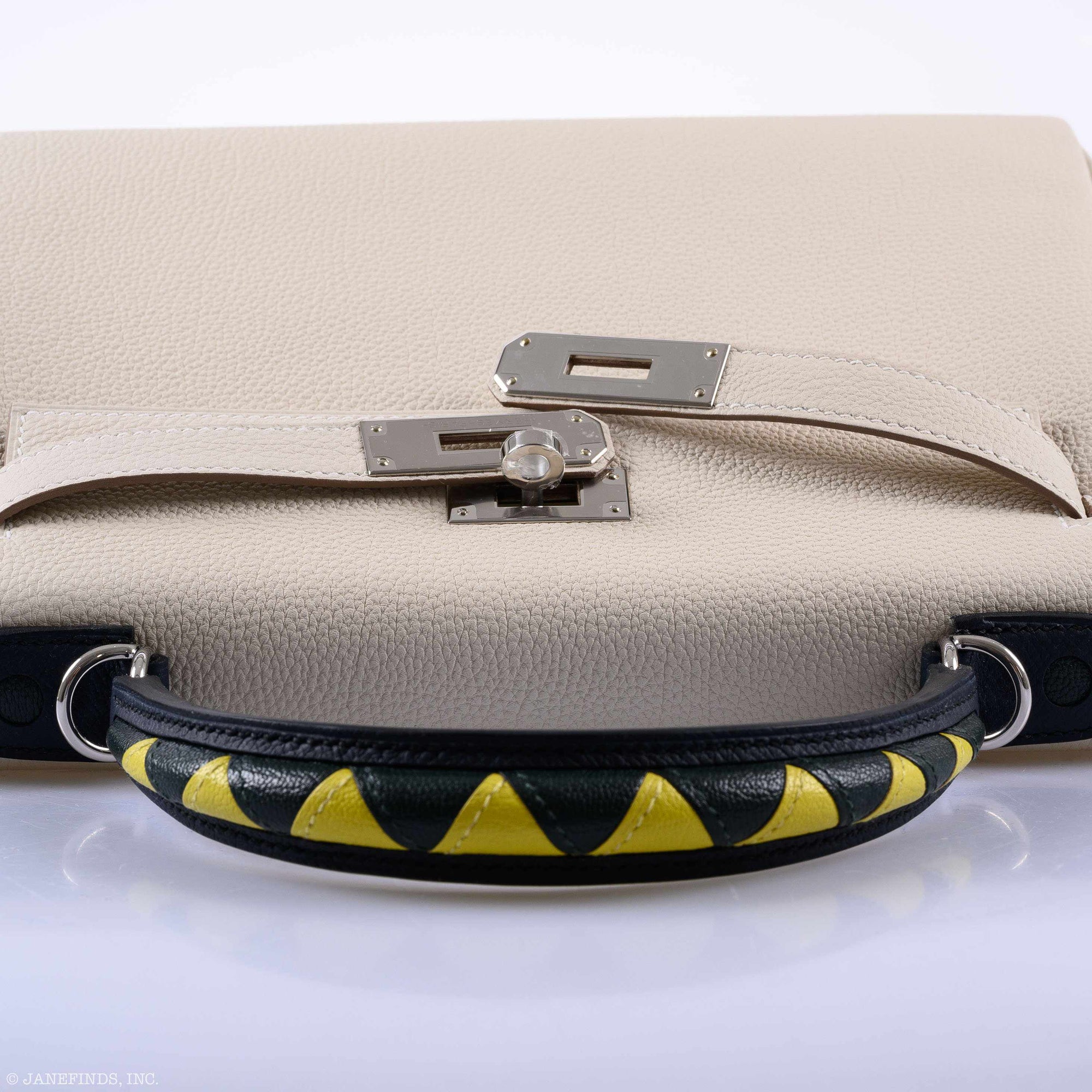 Hermès Kelly 32 Retourne au Galop Craie, Rouge H & Black Togo Palladium Hardware