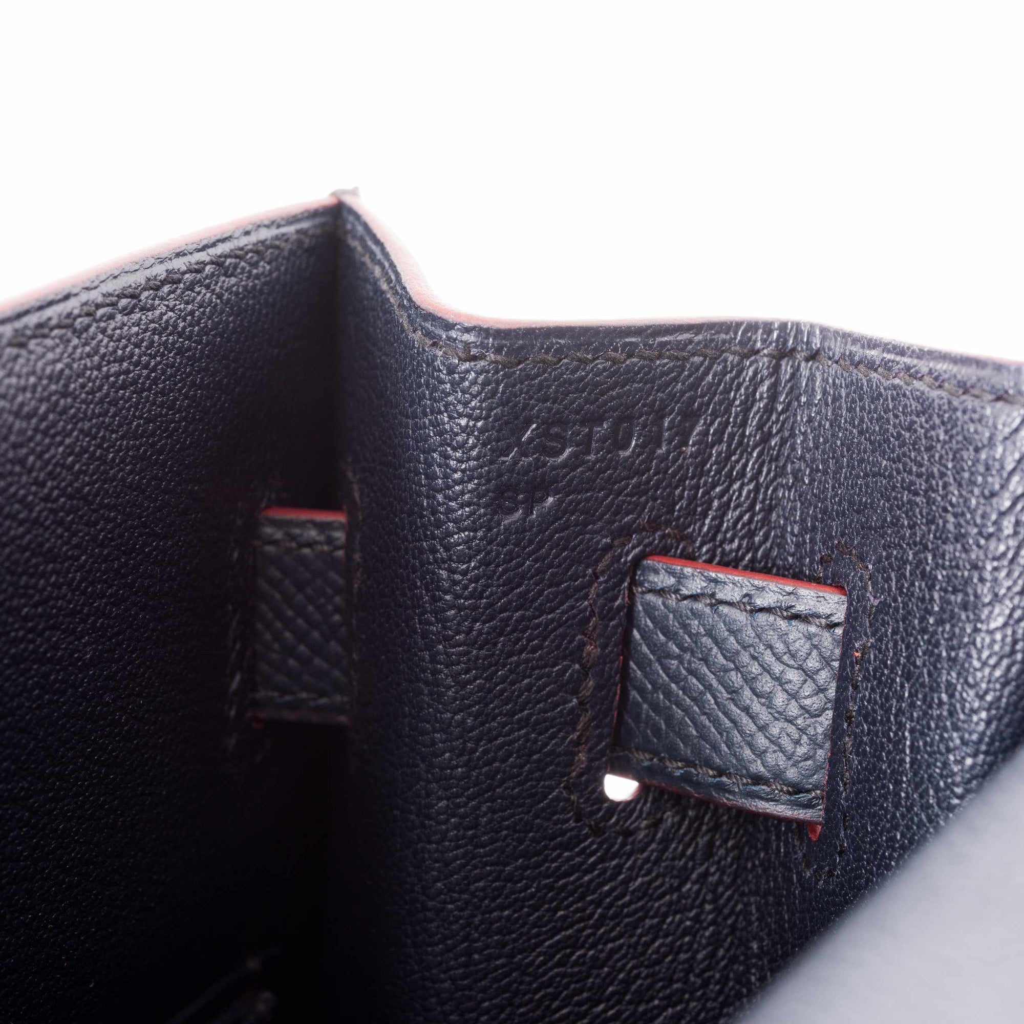 Hermès Kelly 32 Sellier Contour Blue Indigo Epsom Gold Hardware