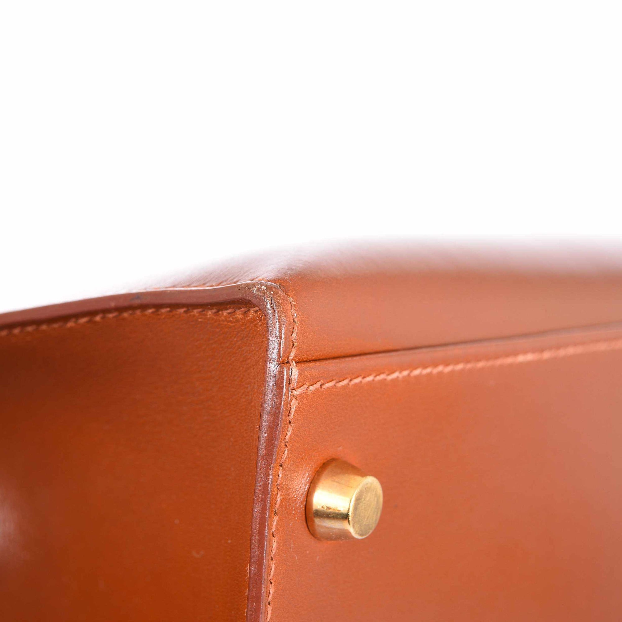 Hermès Kelly 32 Sellier Noisette Box Gold Hardware
