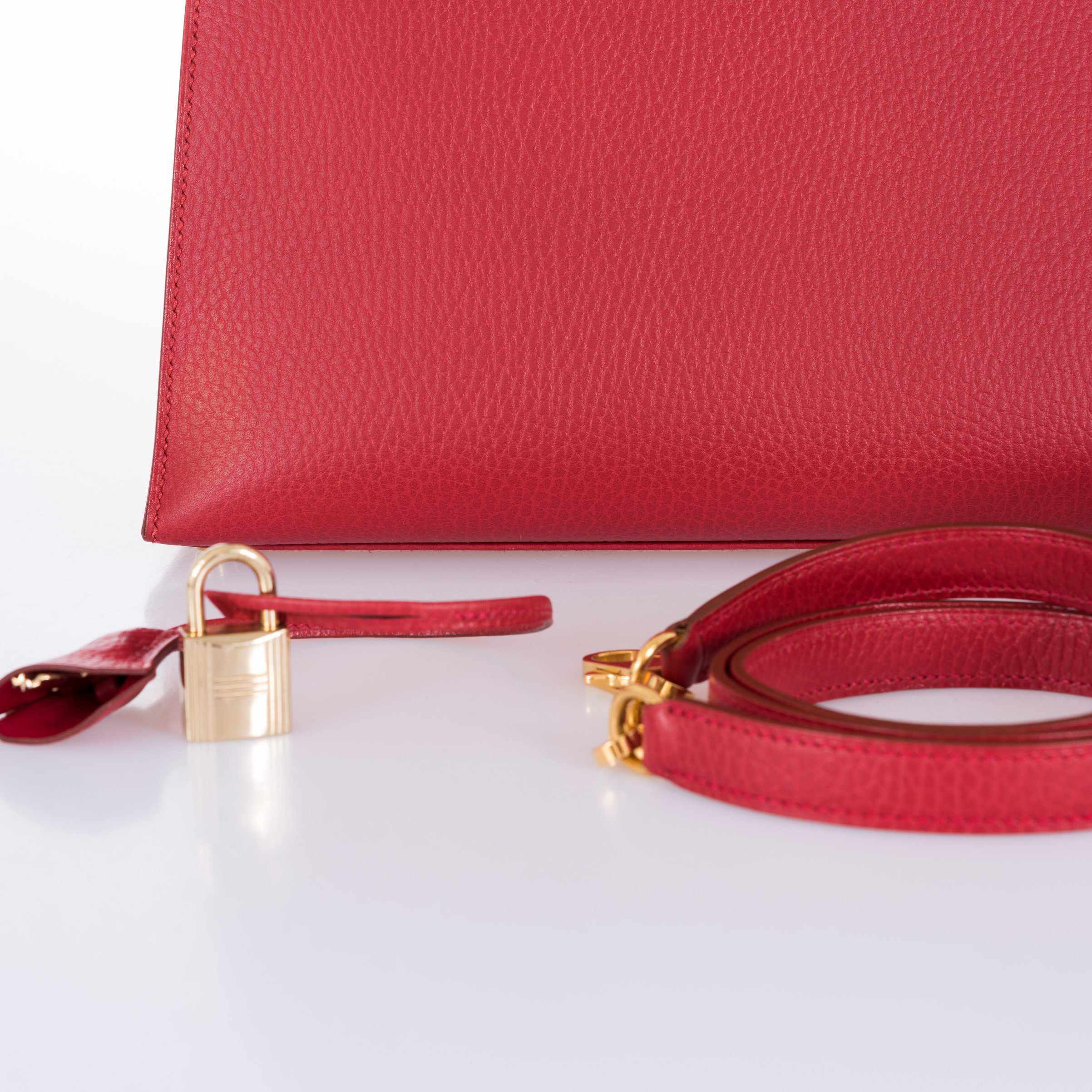 Hermès Kelly 32 Sellier Rouge Vif Ardennes Gold Hardware