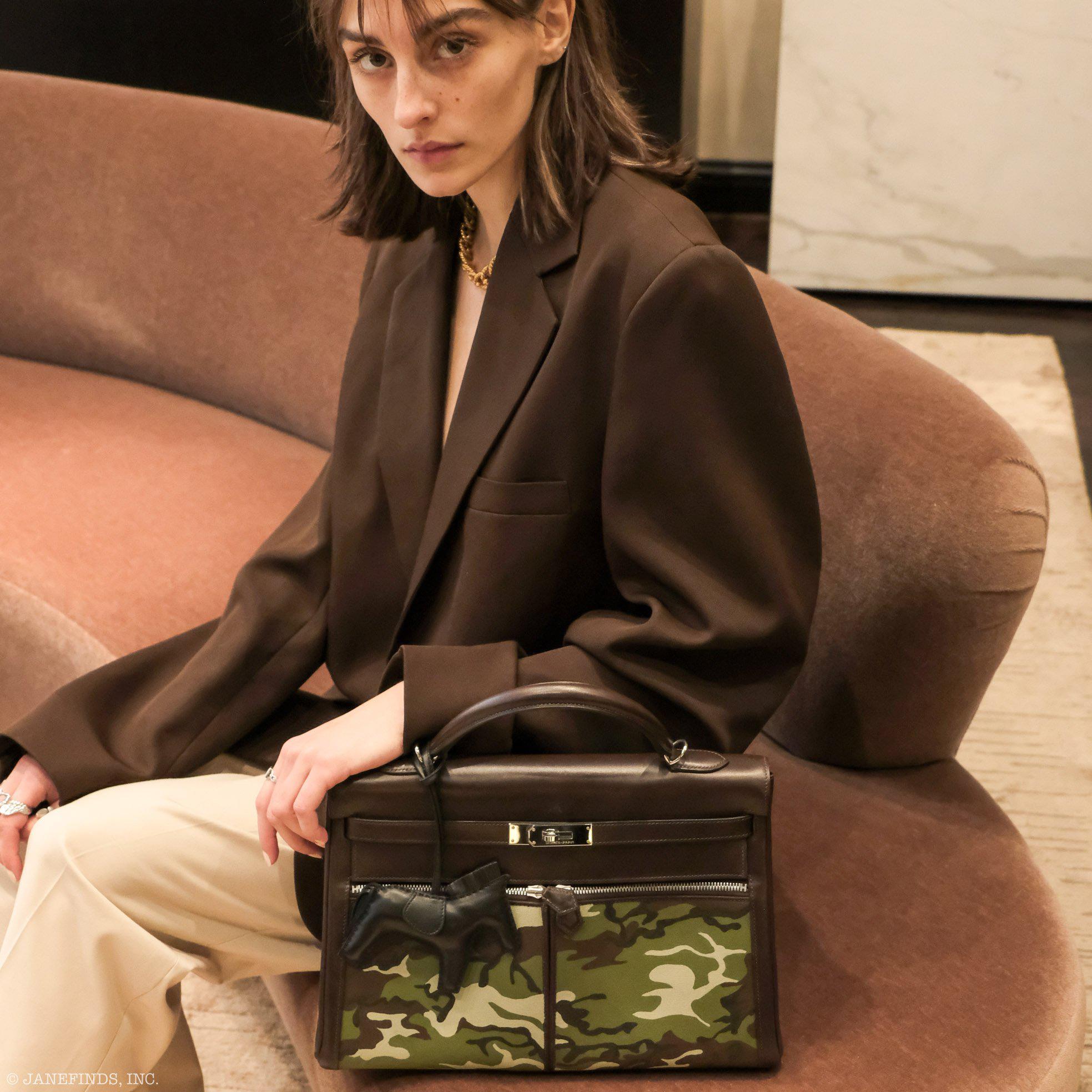 Hermès Kelly 35 Retourne Lakis Noir Box Calf Custom Camouflage Toile Palladium Hardware