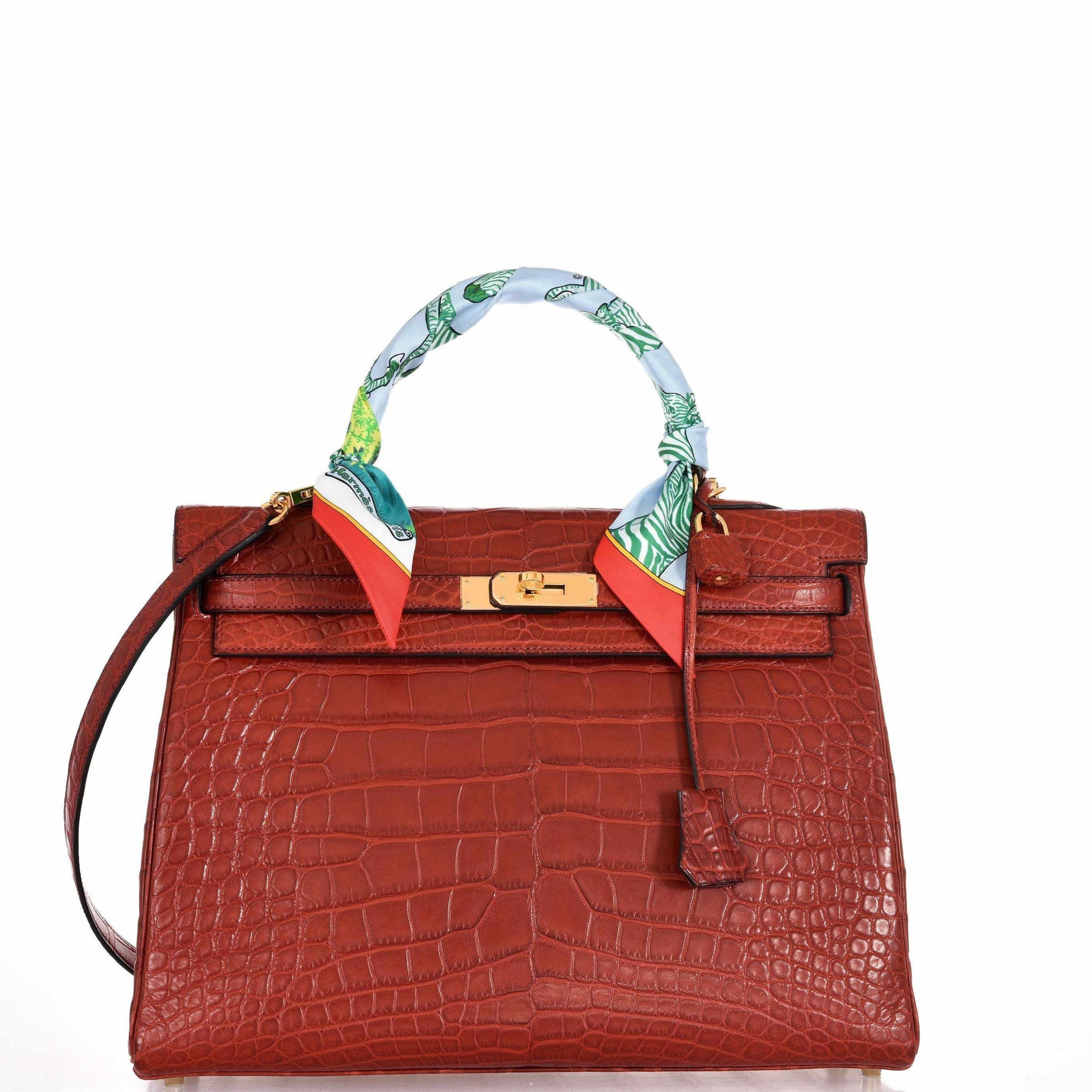 Hermès Kelly 35 Rouge H Matte Alligator Gold Hardware