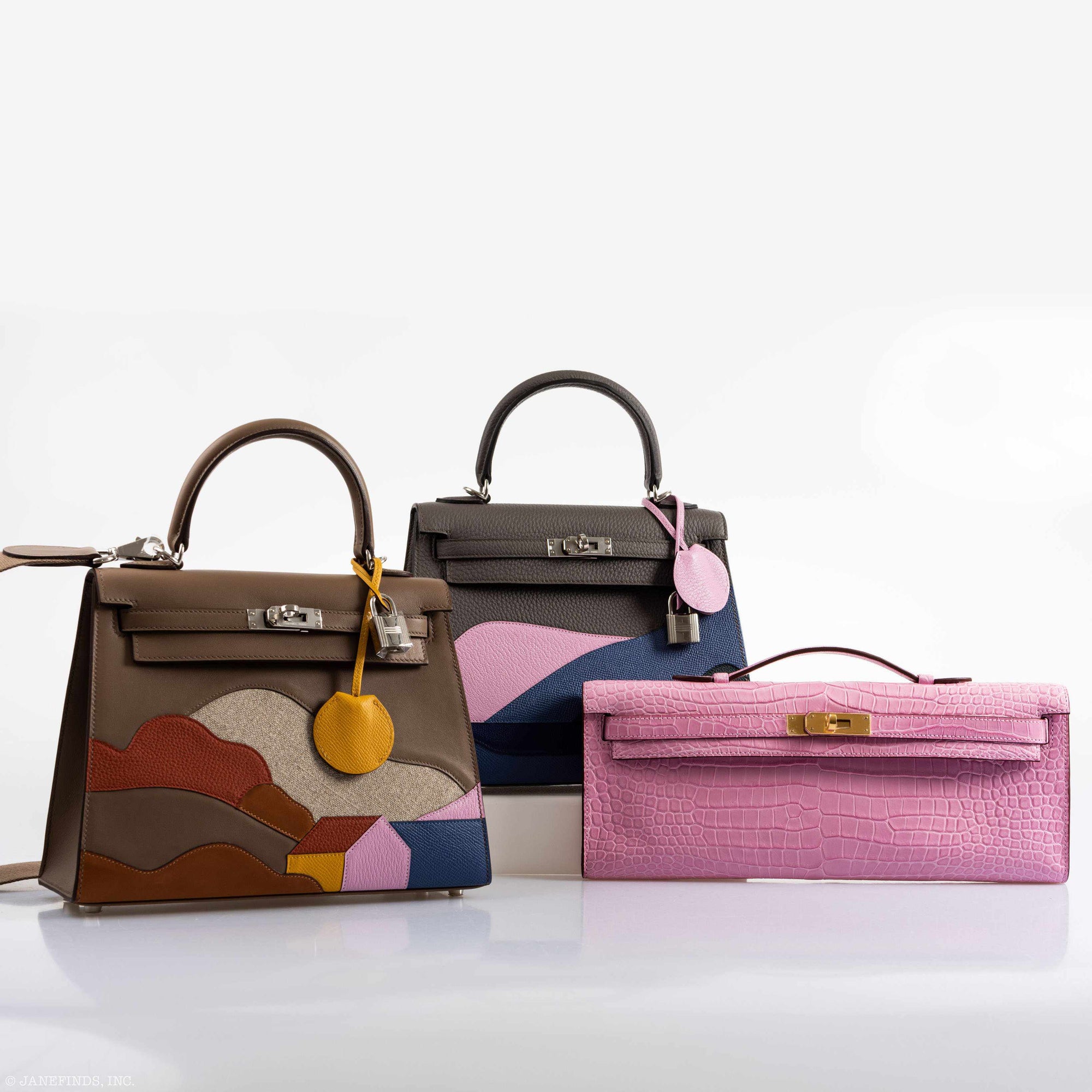 Hermès Kelly Cut Pochette 5P Bubblegum Pink Matte Porosus Crocodile Gold Hardware - 2019, D
