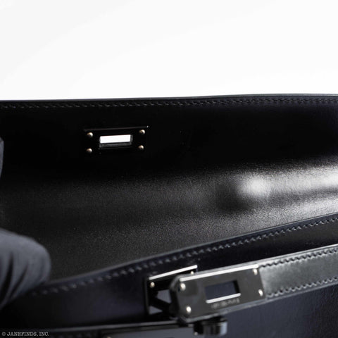 Hermès Kelly Cut So Black Calf Box Leather PVD Hardware - 2011