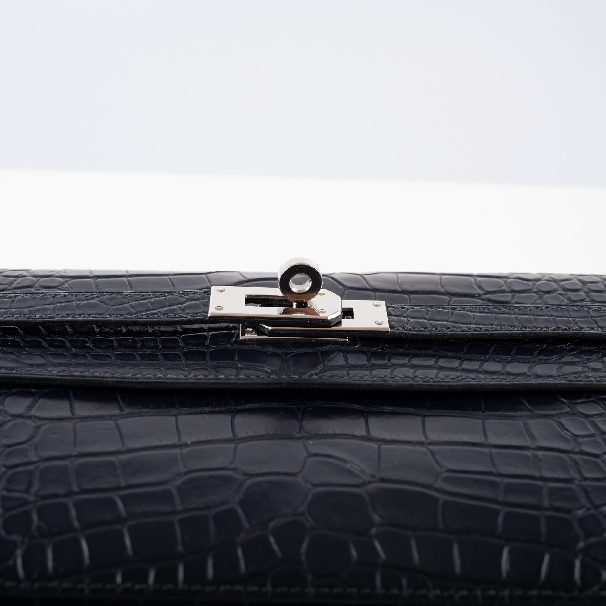 Hermès Kelly Longue Wallet Bleu Marine Matte Alligator Palladium Hardware