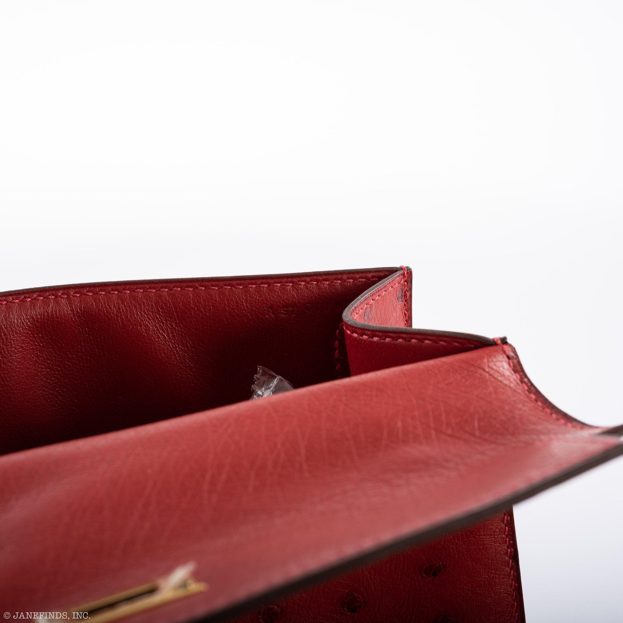 Hermès Kelly Mini Pochette Rouge Vif Ostrich Gold Hardware