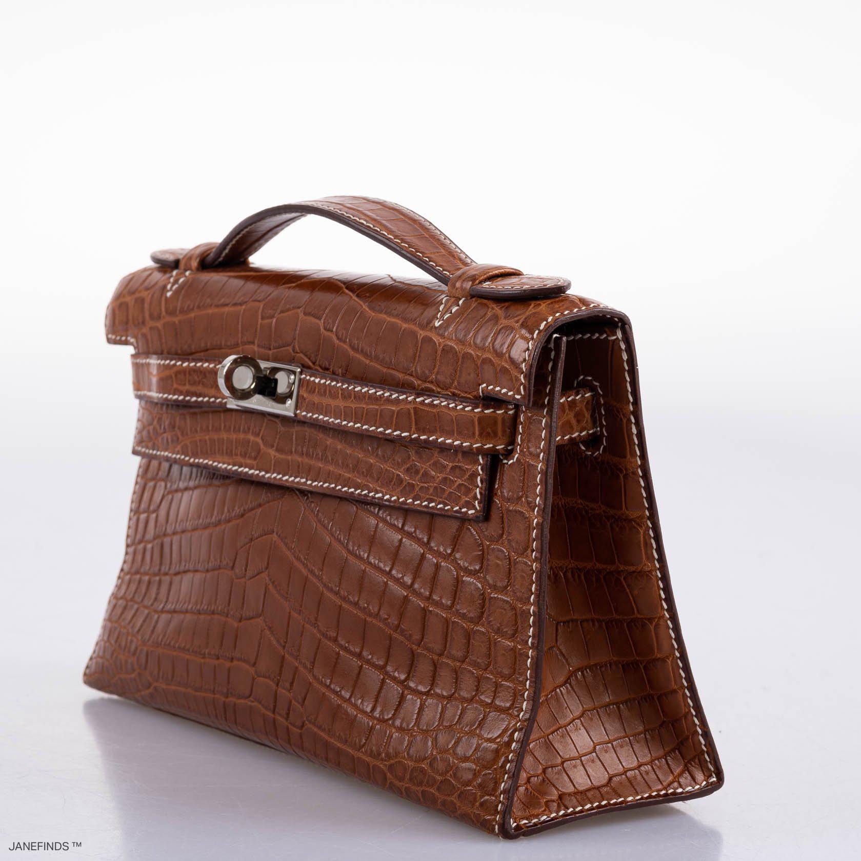 Hermès Kelly Pochette Fauve Nilo Crocodile Palladium Hardware