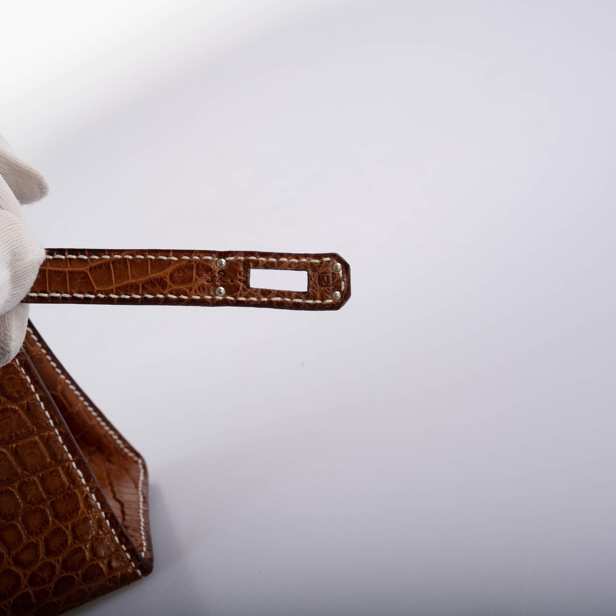 Hermès Kelly Pochette Fauve Nilo Crocodile Palladium Hardware