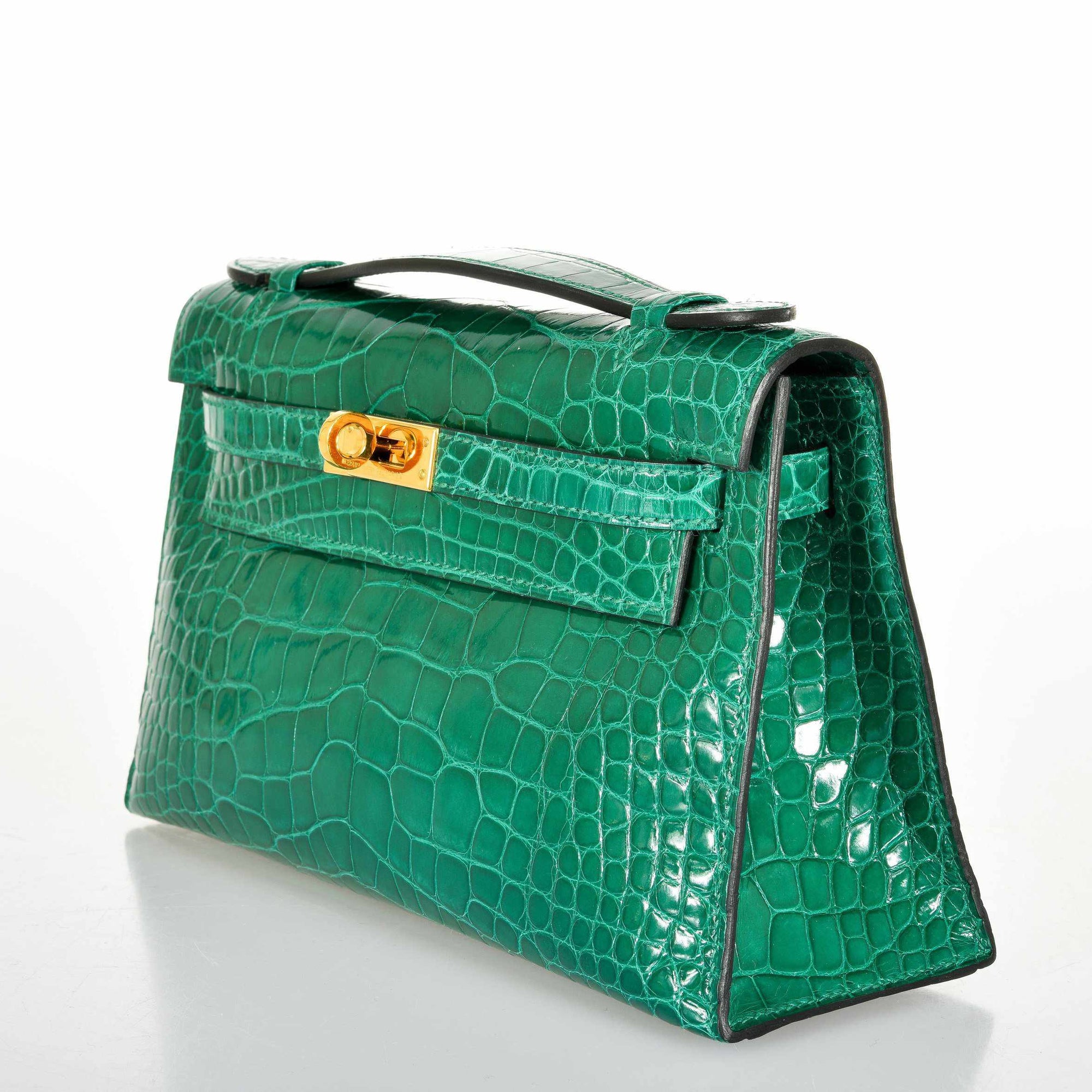 Hermès Kelly Pochette Vert Jade Alligator Clutch Gold Hardware