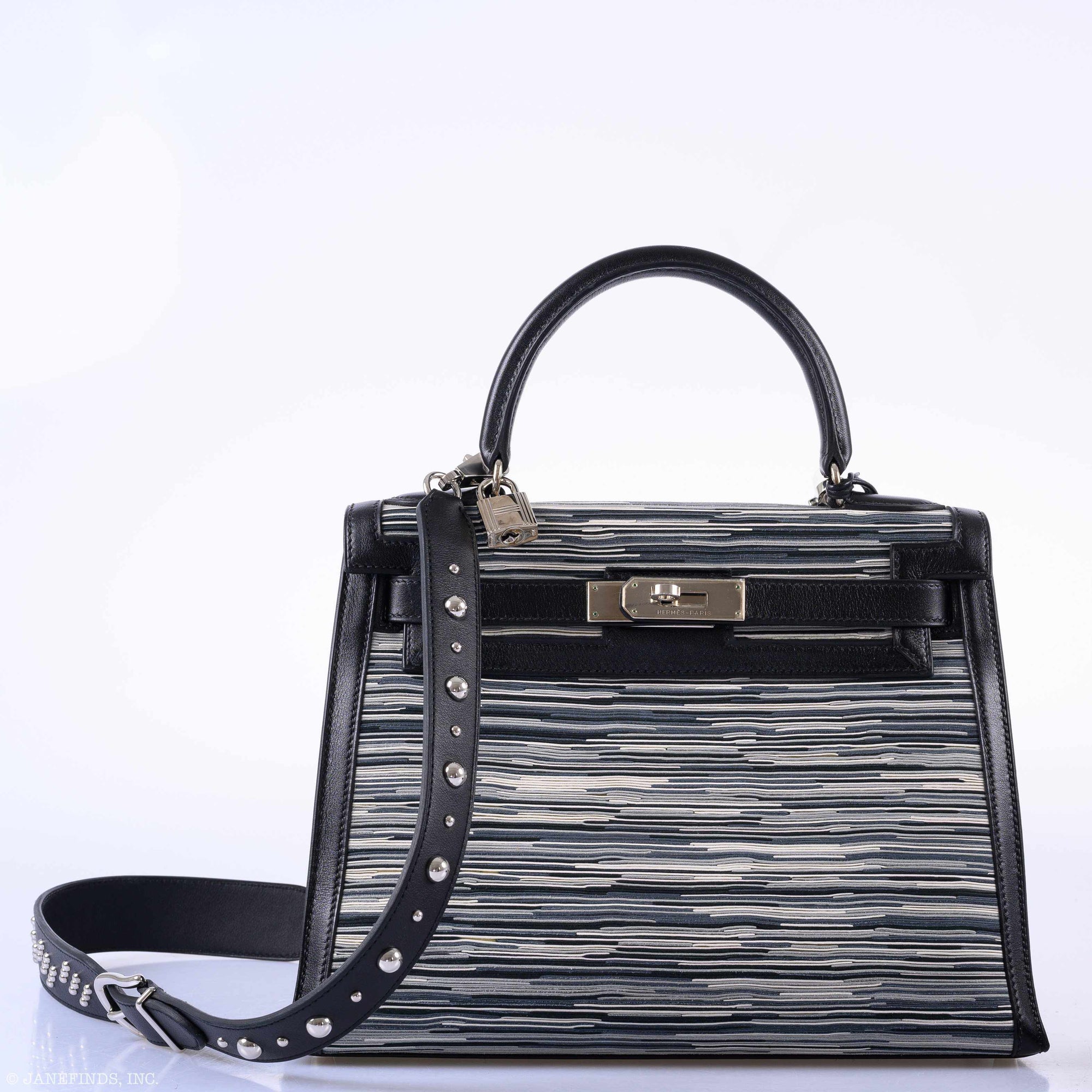 Hermès Kelly Sellier 28 Vibrato & Noir Box Calf Palladium Hardware