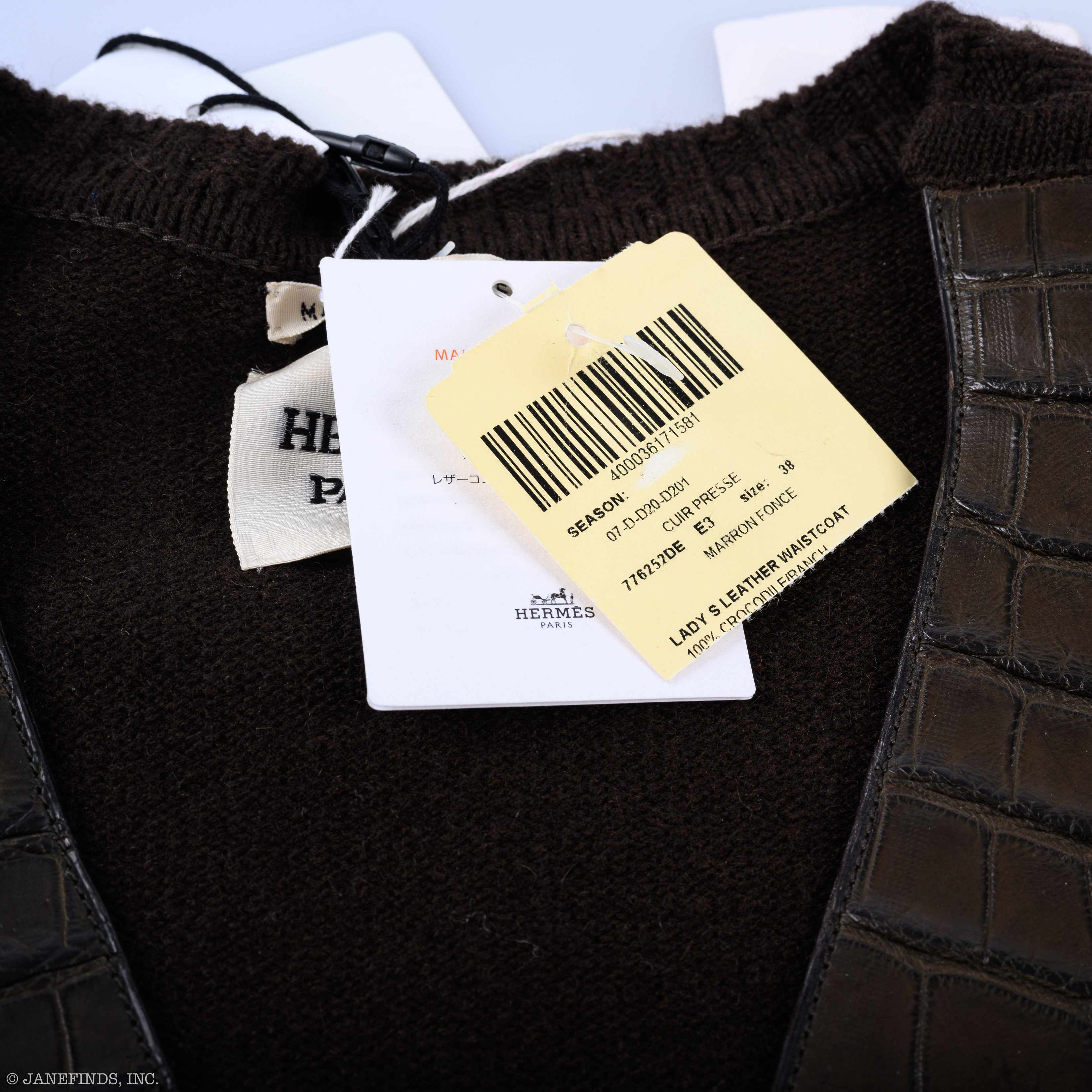 Hermès Matte Havane Crocodile & Cashmere Vest - FW 2007, FR38