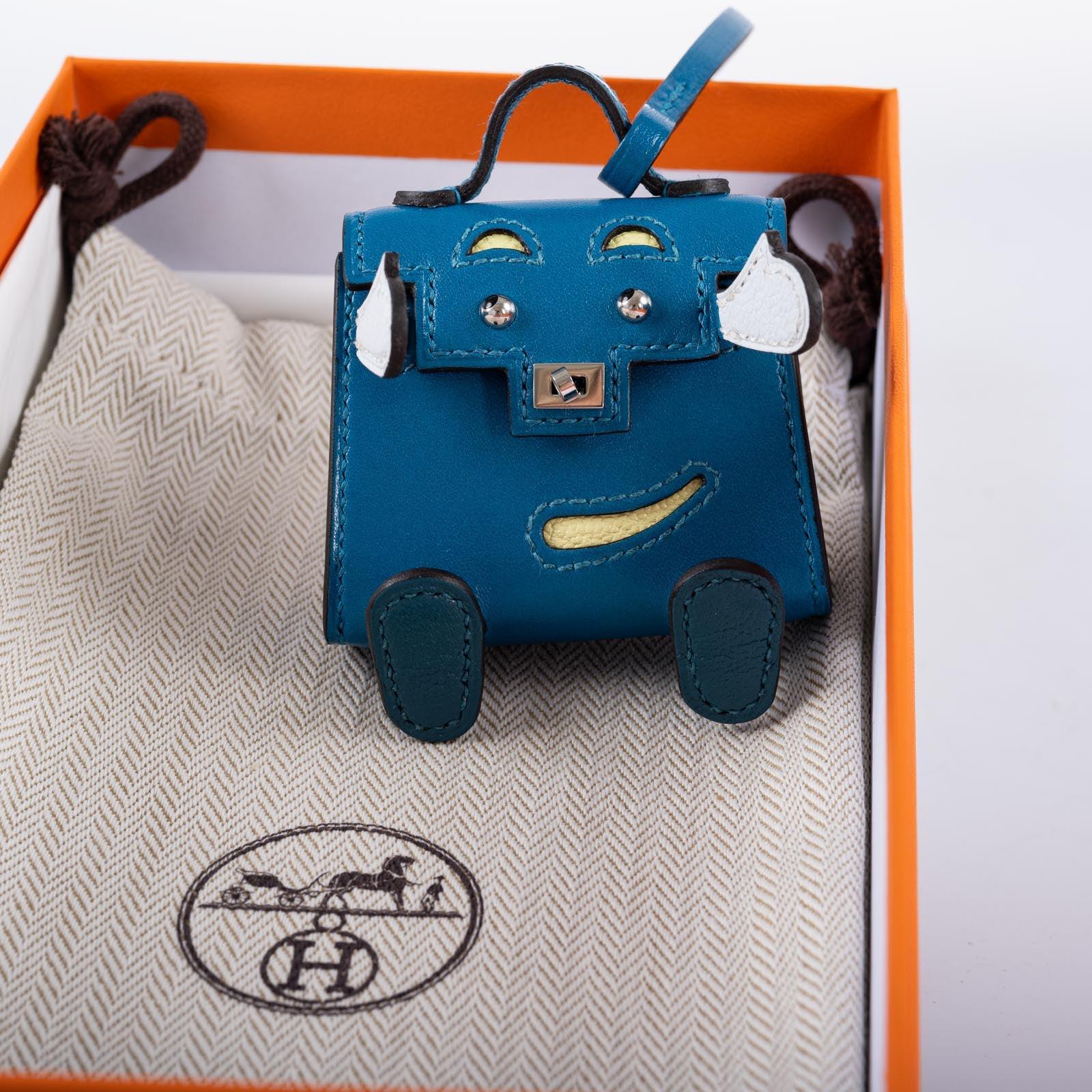 Hermès Micro Kelly Quelle Idole Bag Charm Bleu Izmir / Bleu Brume / Vert Bosphore / Jaune Bourgeon Tadelakt Palladium Hardware