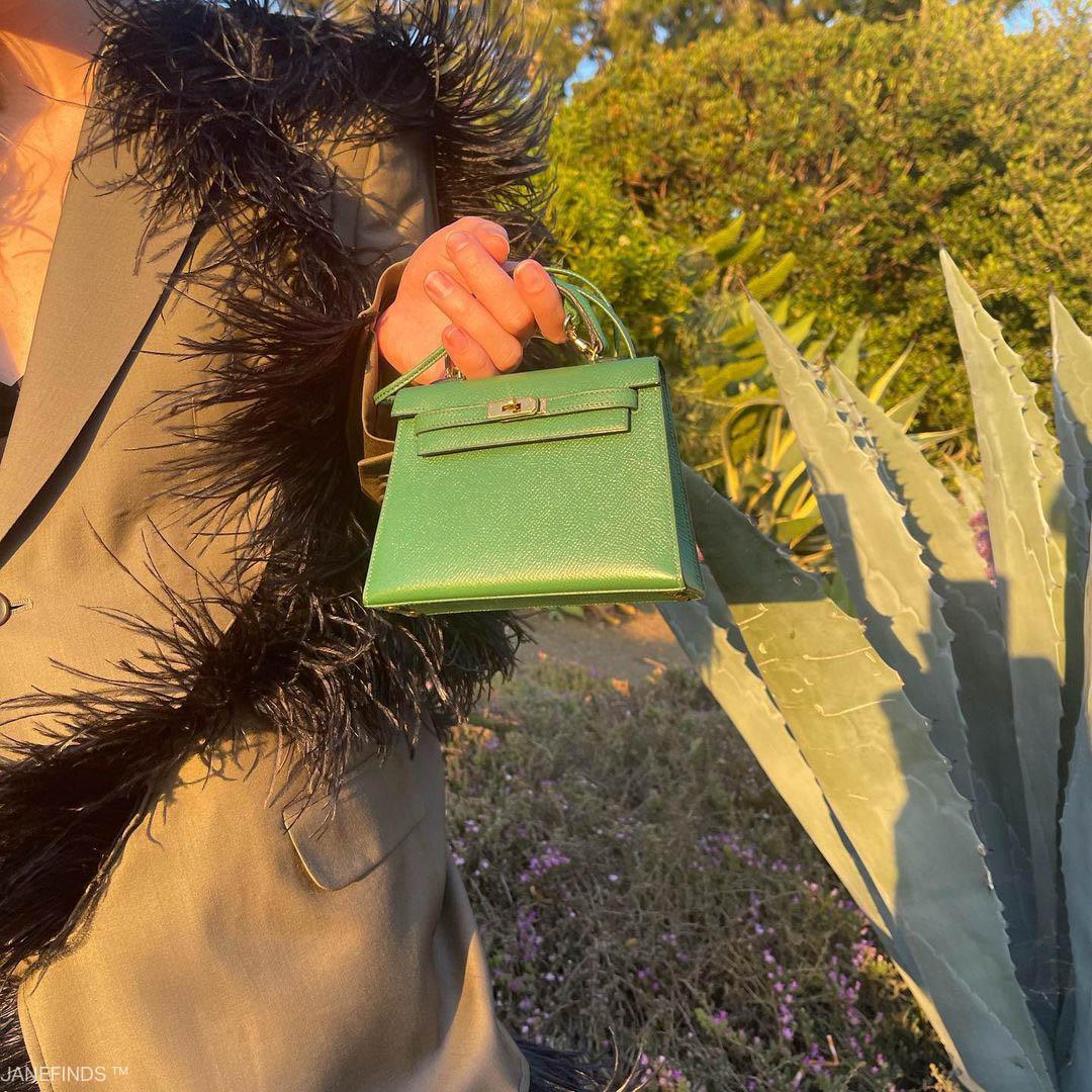 Hermès Mini Kelly 15 Vert Clair Courchevel with Gold Hardware