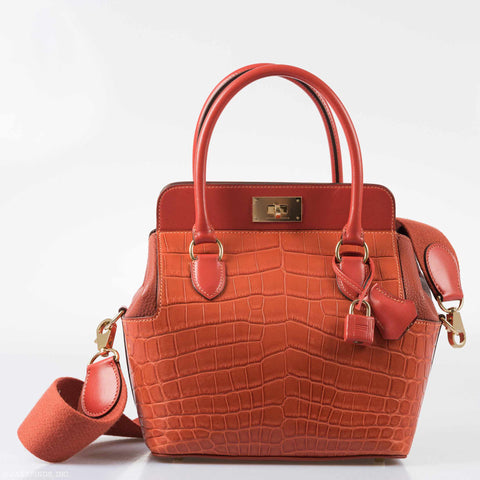 Hermès Toolbox Puzzle 20 Matte Sanguine Niloticus Crocodile & Clemence Permabrass Hardware - Limited Edition